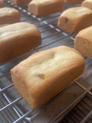 S__24371219 春の麥方-酥脆鳳梨酥-商店